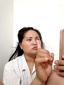 MyPhuong93 webcam