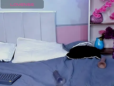 Tommy_Lovee webcam