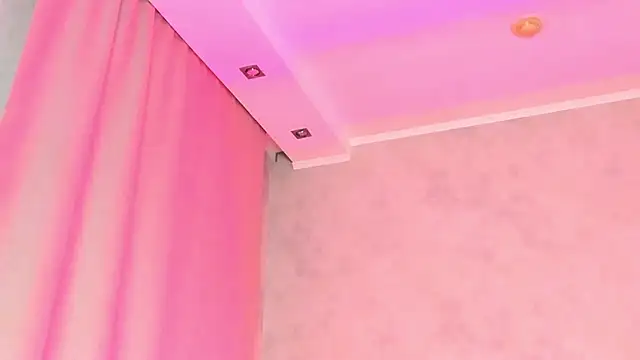 Camilla_Kelly webcam