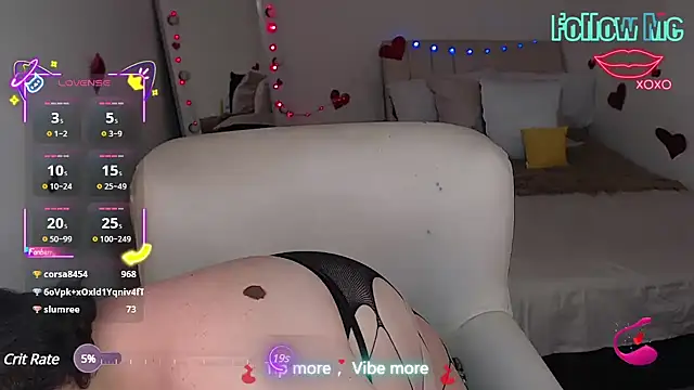 GiannaMorrys webcam