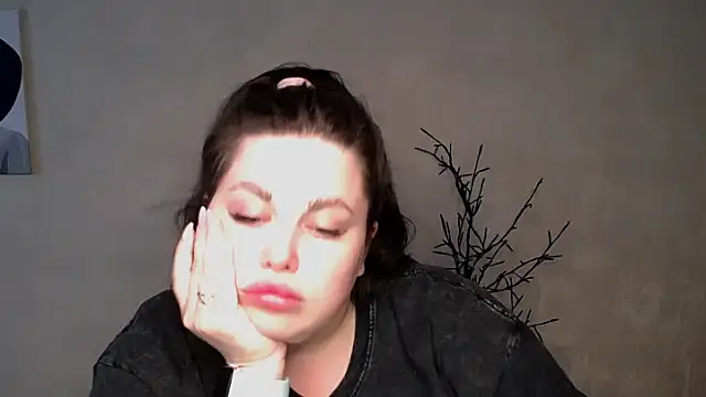 Emily_Mo webcam