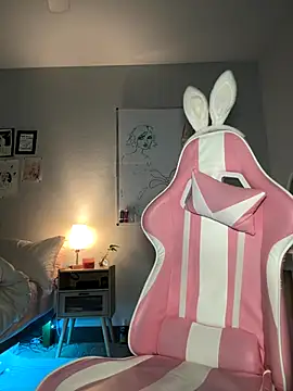 Ella-Blue webcam