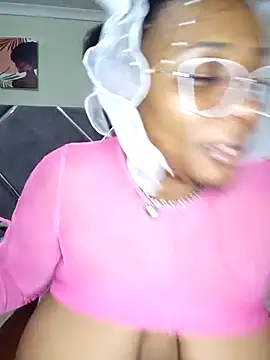 CocoBootyyy webcam