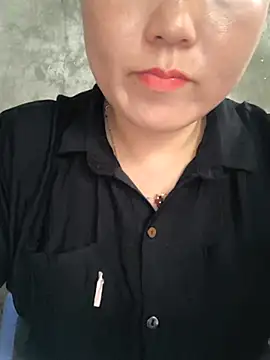 Sweetlove_77 webcam