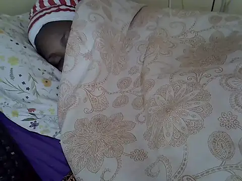 Just_Karu webcam