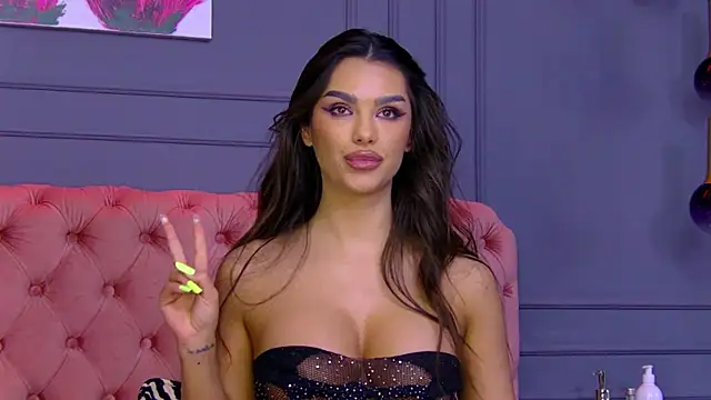 Nicole_Diva webcam