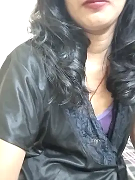 Webcam Model (Janu_hasena)  is live.Free join now!