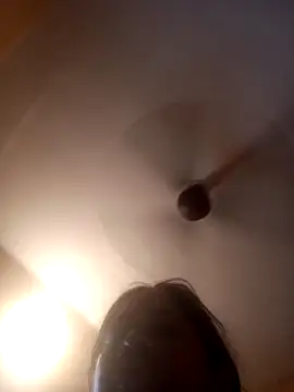 Neelu90 webcam