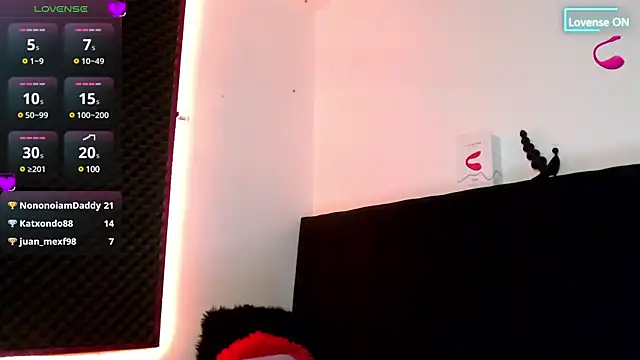 karlamoon23 webcam