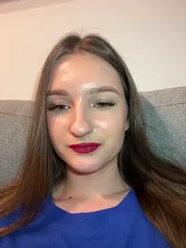 AdelinaEmber webcam
