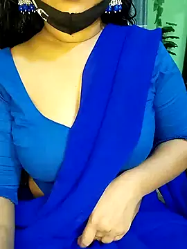 Idhika-Paul webcam