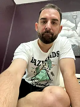 Shots_of_sperm webcam