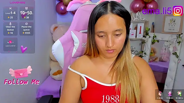 ema_tayy webcam