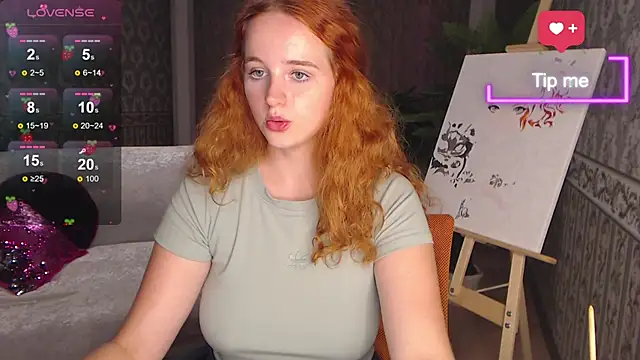 LunaSweet18 webcam