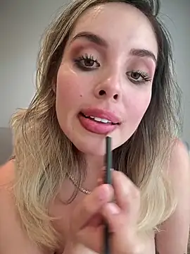 live nude chat Alirawrz