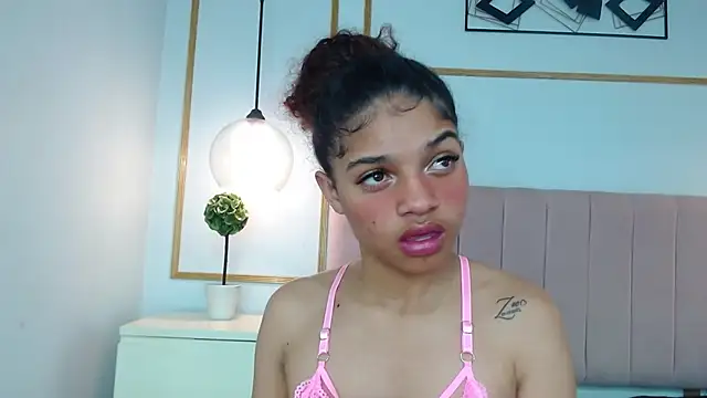 MichelleLebron webcam