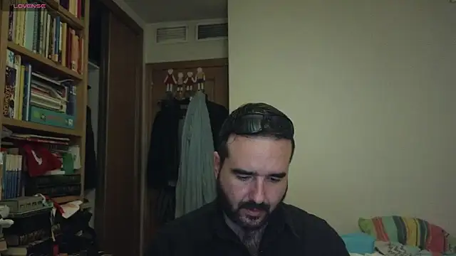 curiosillo83 webcam