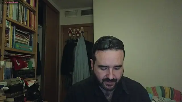 curiosillo83 webcam