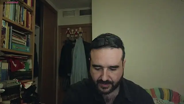curiosillo83 webcam