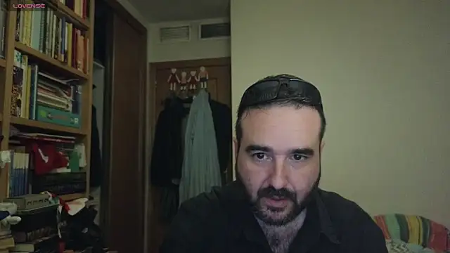 curiosillo83 webcam