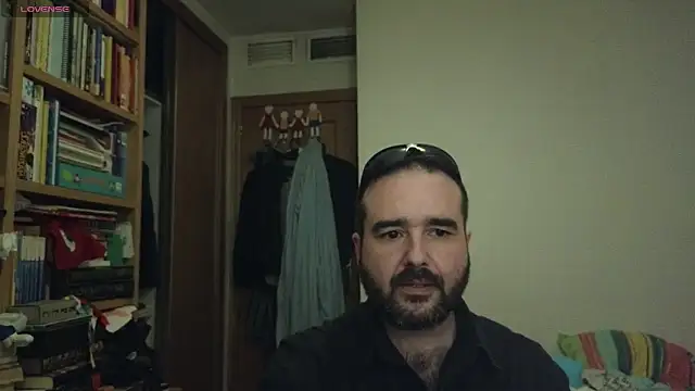 curiosillo83 webcam