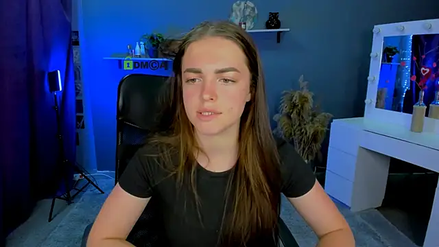 allison_black_ webcam