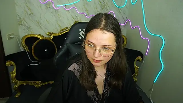 SophieDreamss webcam