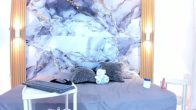 luna_hoott webcam