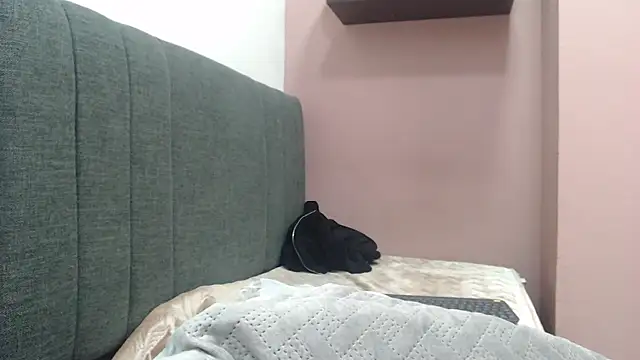 kate_stam webcam