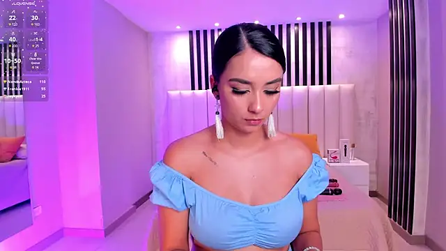 IvannaRussell webcam