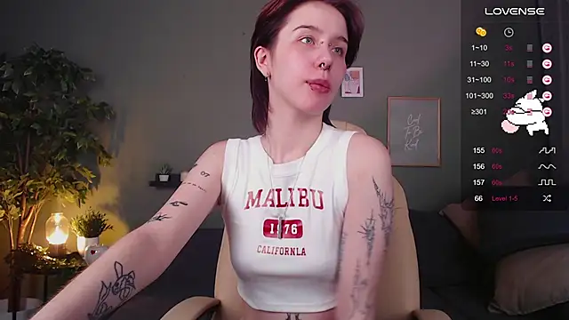 Mirei_Kiritani webcam