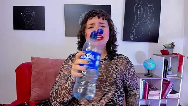 SeleneLuminari8 webcam