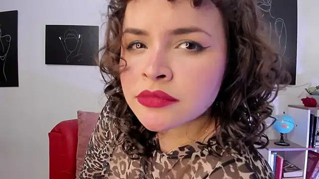 SeleneLuminari8 webcam