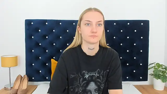 AlexaTease webcam