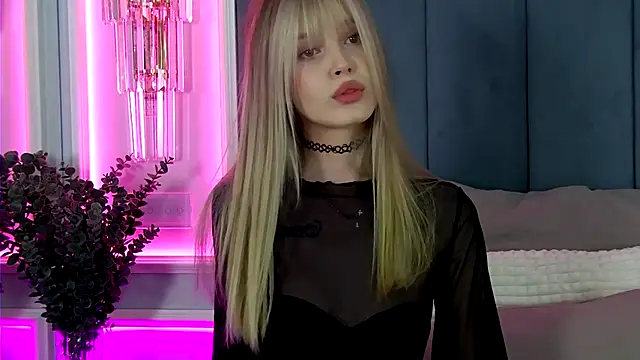 BellaSecrett webcam