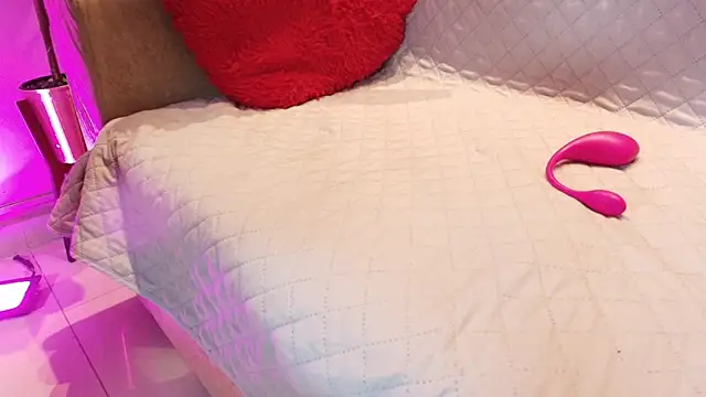 nude chat Biancaa 18