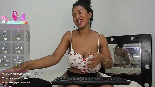 Mia_sweet80