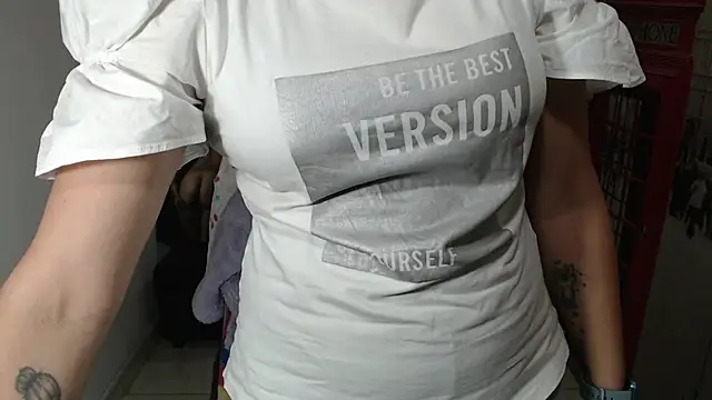 Milf_Valeria
