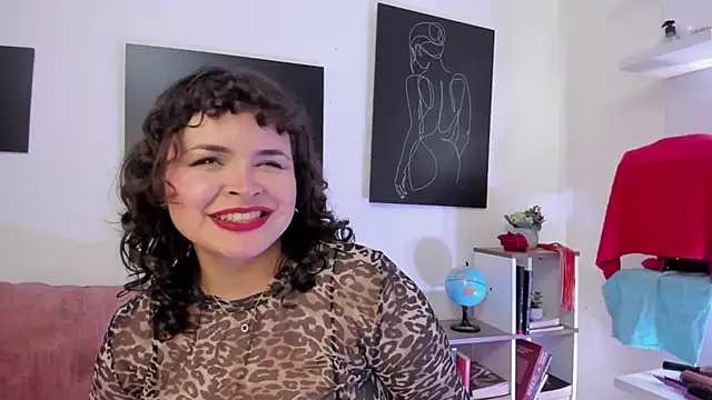SeleneLuminari8 webcam