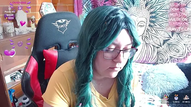 seraphyne_33 webcam