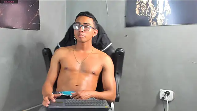 silas_brown webcam