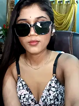 angel_riye - Angel_Riye's free webcam - UK Sex Cams