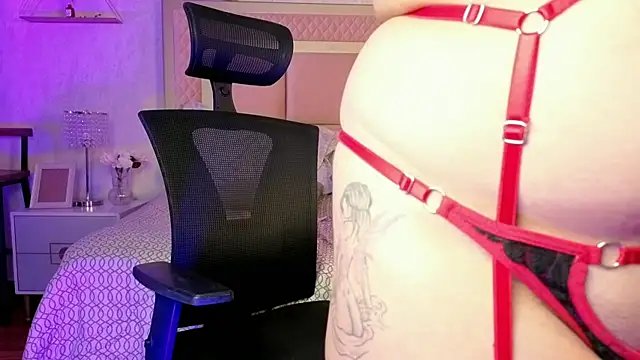 AlanaOdison webcam
