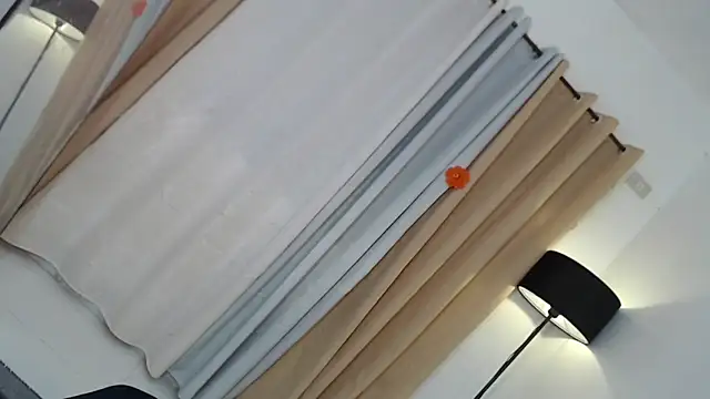 Lust-sluttymira webcam