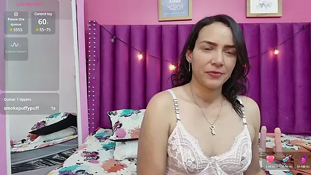 Sluttyandmature webcam