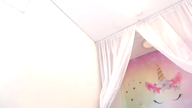 Clover_Lover_ webcam