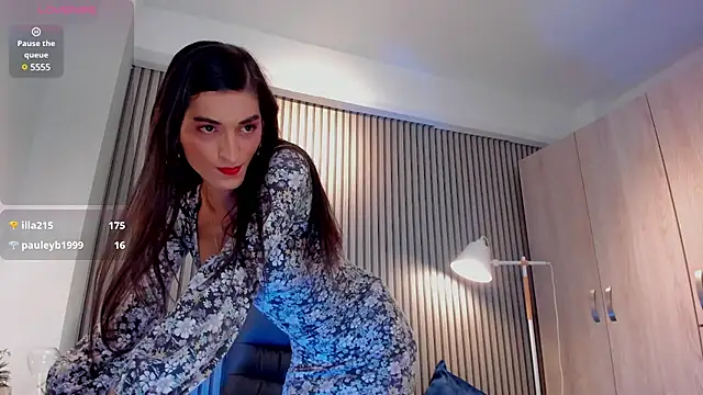 lily_cash1 webcam