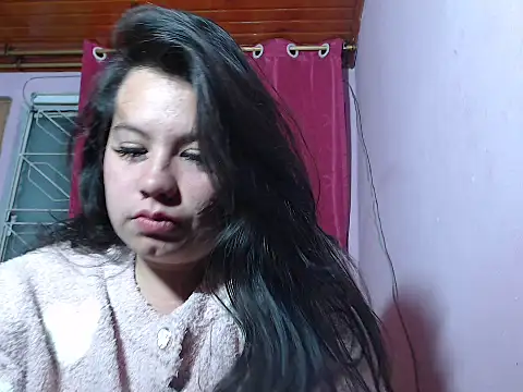 nina_kisslove webcam