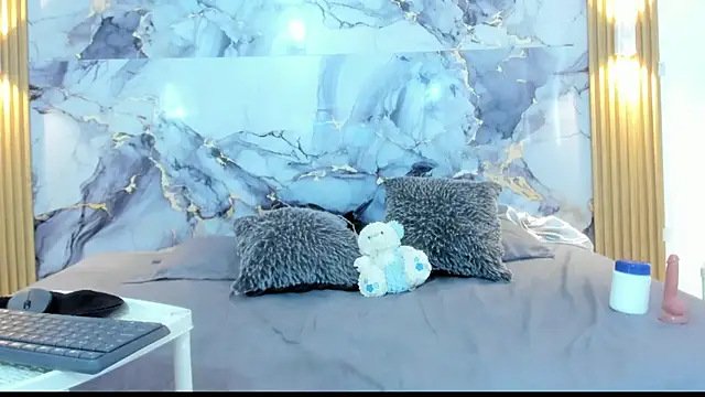 luna_hoott webcam