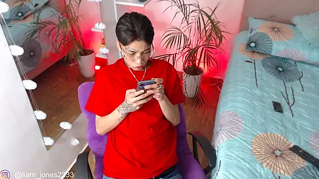 Jonesliam23 webcam
